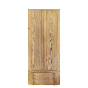 Aran wardrobe by Jordi Vilanova - Barcelona 1970